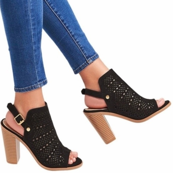 DV by Dolce Vita Shoes - DV by Dolce Vita Black Block Heel - Size 11